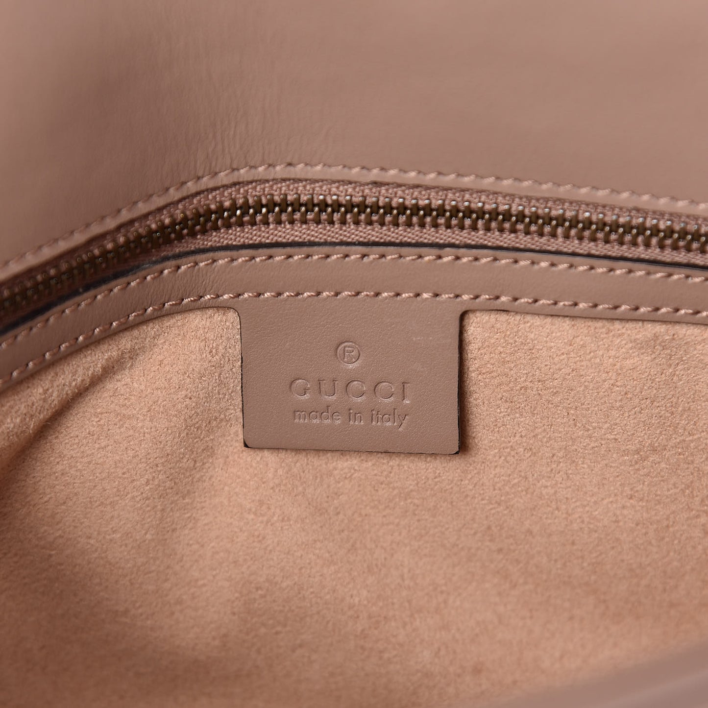 Calfskin Matelasse Small GG Marmont Shoulder Bag Porcelain Rose