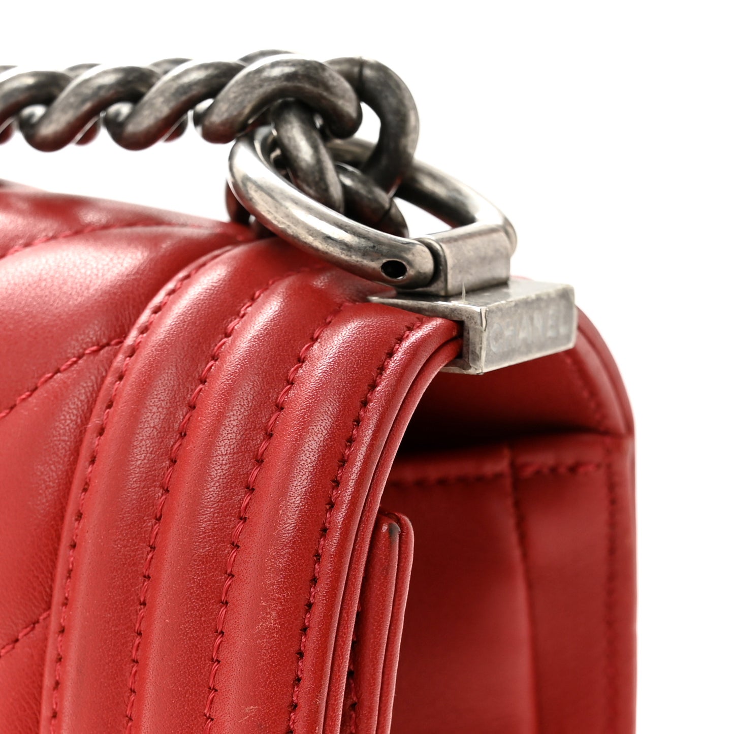 Calfskin Chevron Quilted Medium Boy Flap Red