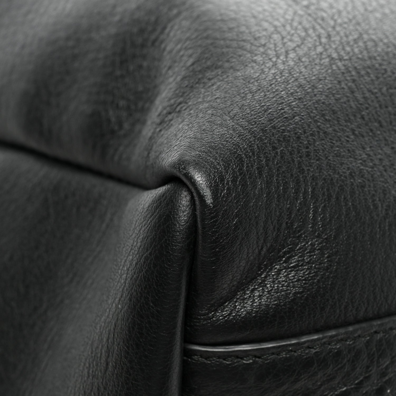 Balenciaga Pebbled Calfskin Large Everyday Tote Black 12 of 15