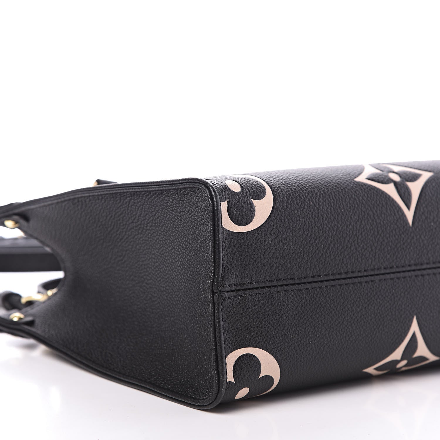 Louis Vuitton Empreinte Monogram Giant Onthego PM Black Beige 6 of 10