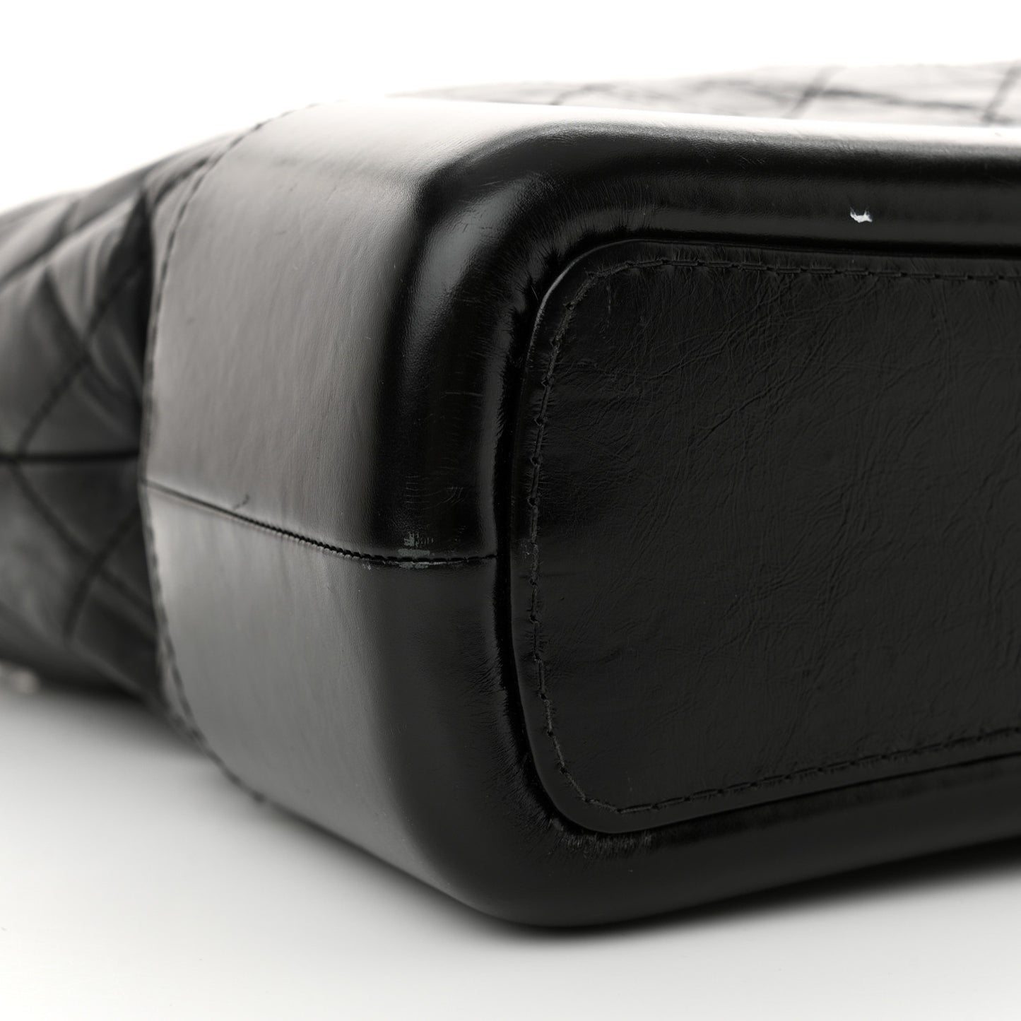 Aged Calfskin Quilted Medium Gabrielle Hobo Black