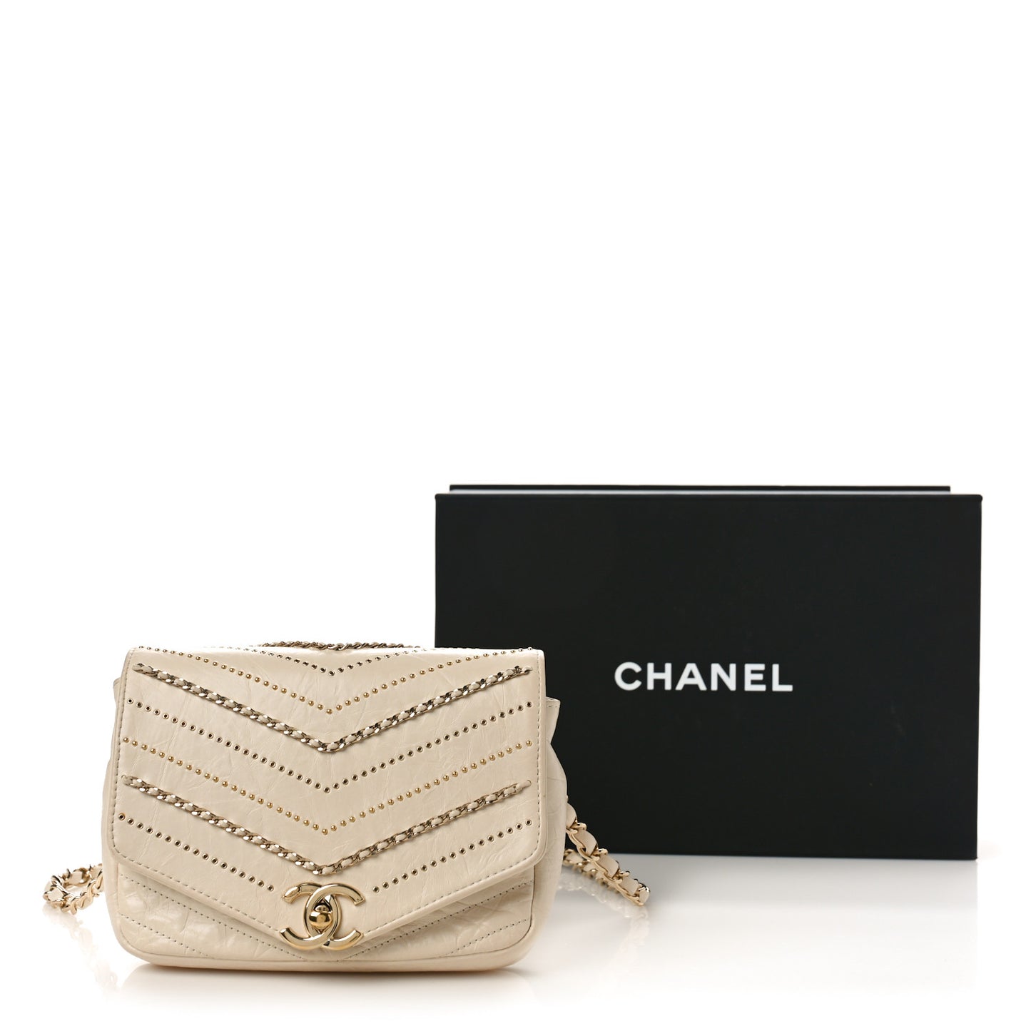 Crumpled Calfskin Chevron Chain Mini Square Ivory