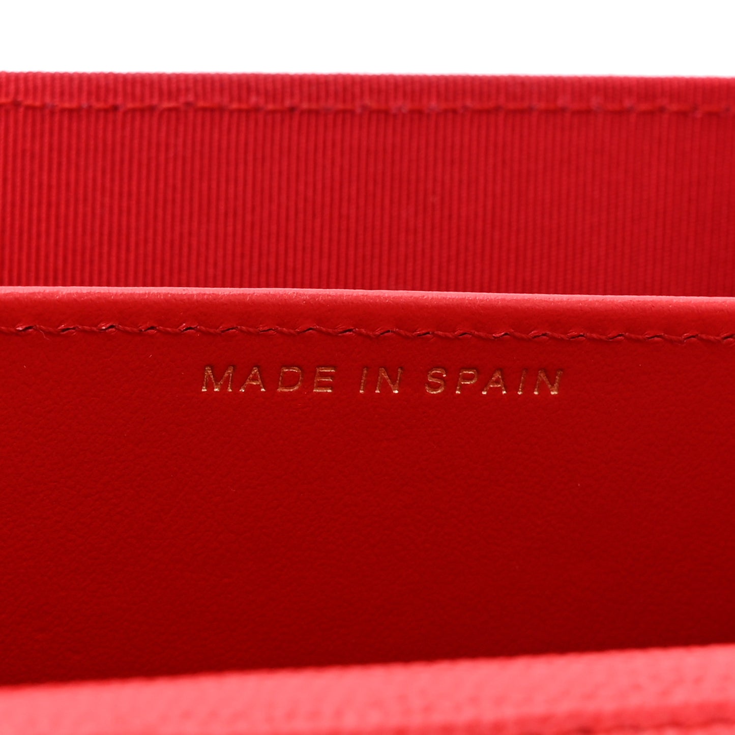 Caviar Quilted Flap Card Holder On Chain Red