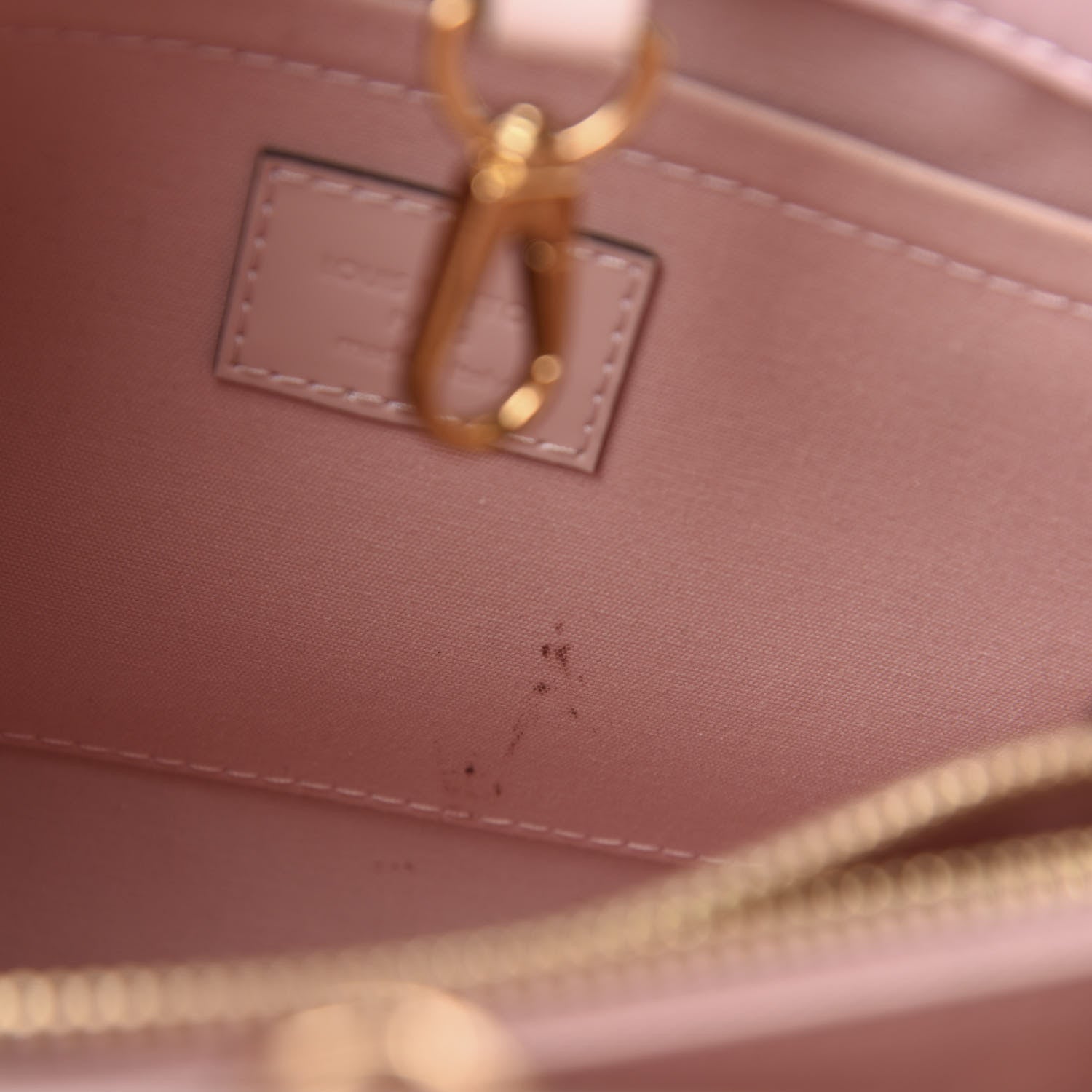 Louis Vuitton Vernis Montaigne BB Rose Ballerine 10 of 14