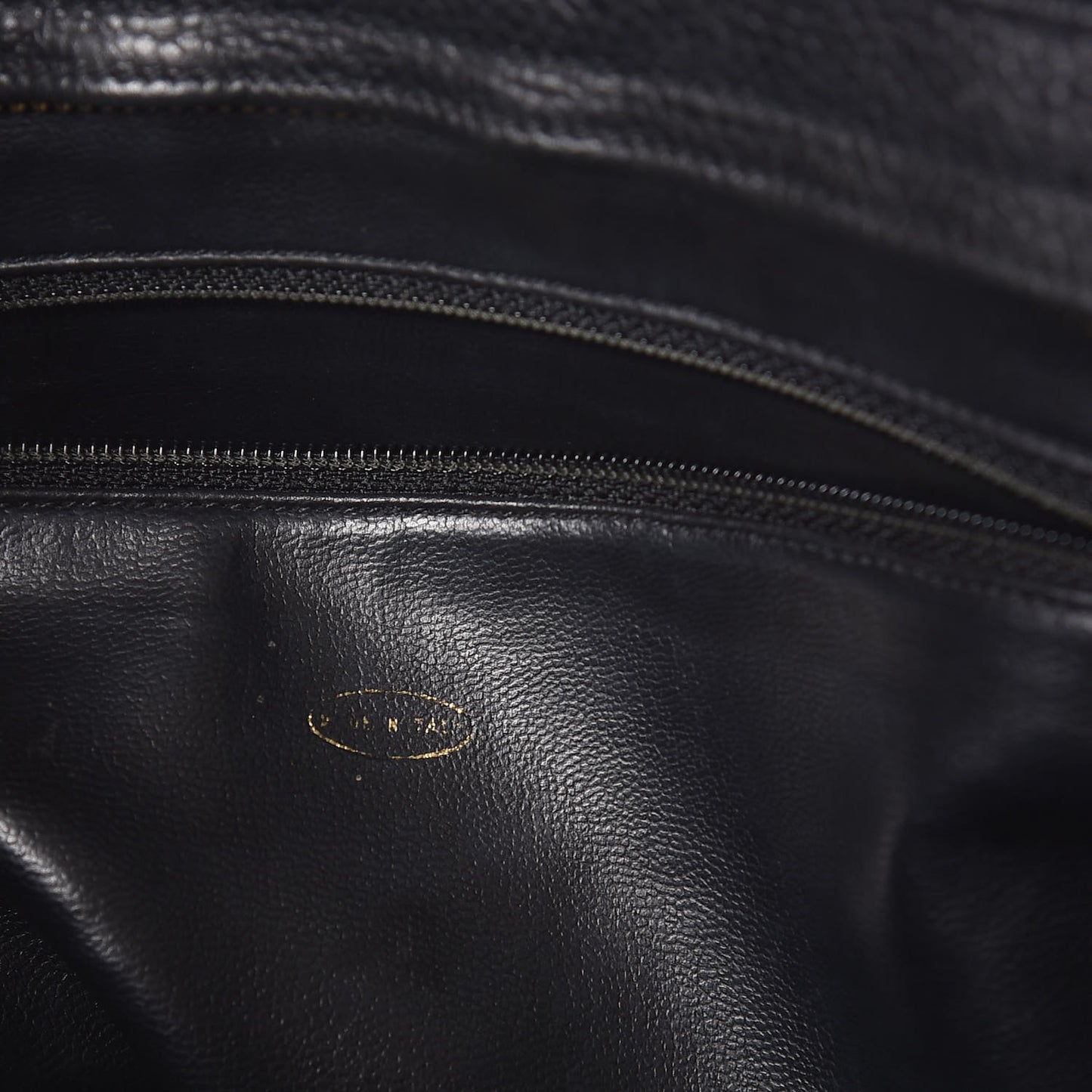 Caviar CC Shoulder Bag Black