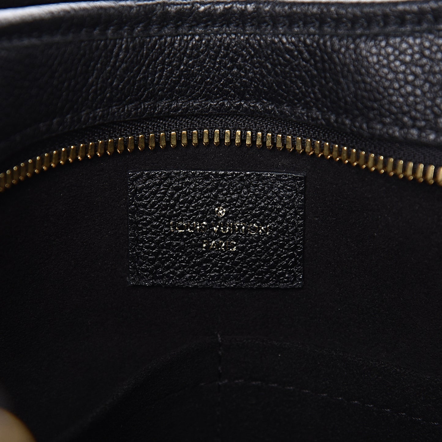 Monogram Popincourt MM Black