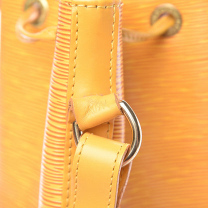 Louis Vuitton Epi Noe Tassil 7 of 17
