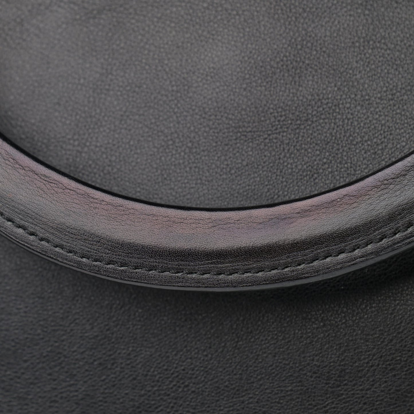 Calfskin Ballerine Tote Black