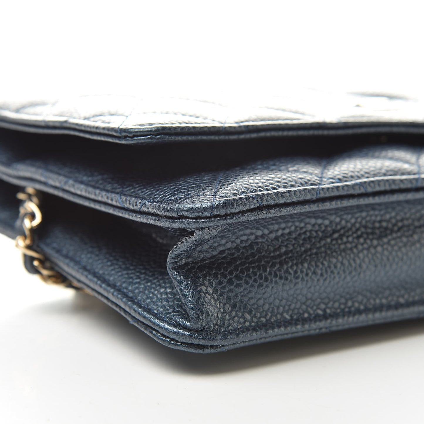 Iridescent Caviar Quilted Wallet On Chain WOC Dark Blue