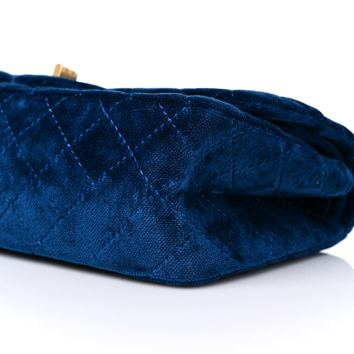 Velvet Quilted 2.55 Reissue 225 Flap Blue