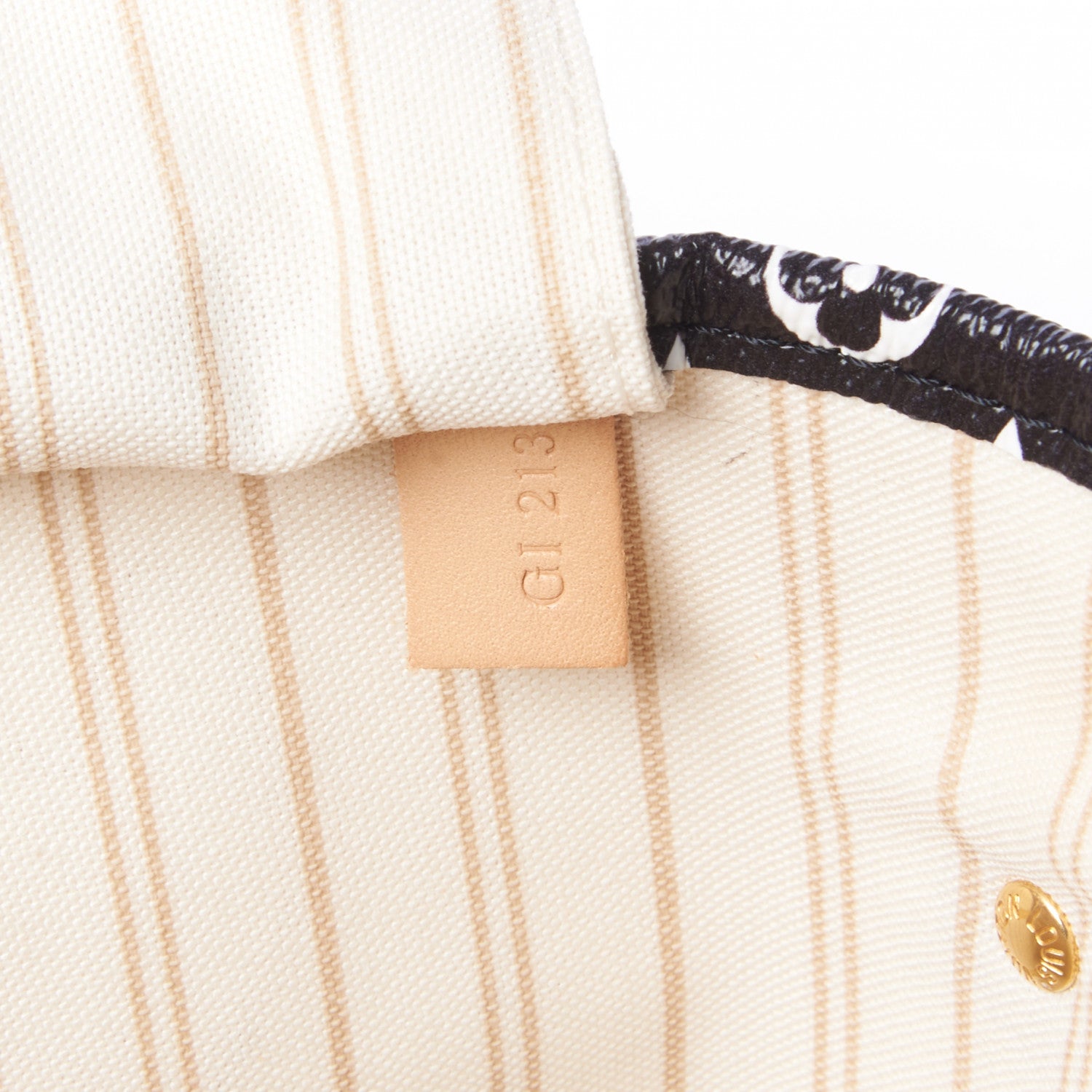 Louis Vuitton Monogram Giant Jungle Neverfull MM Ivory 9 of 11