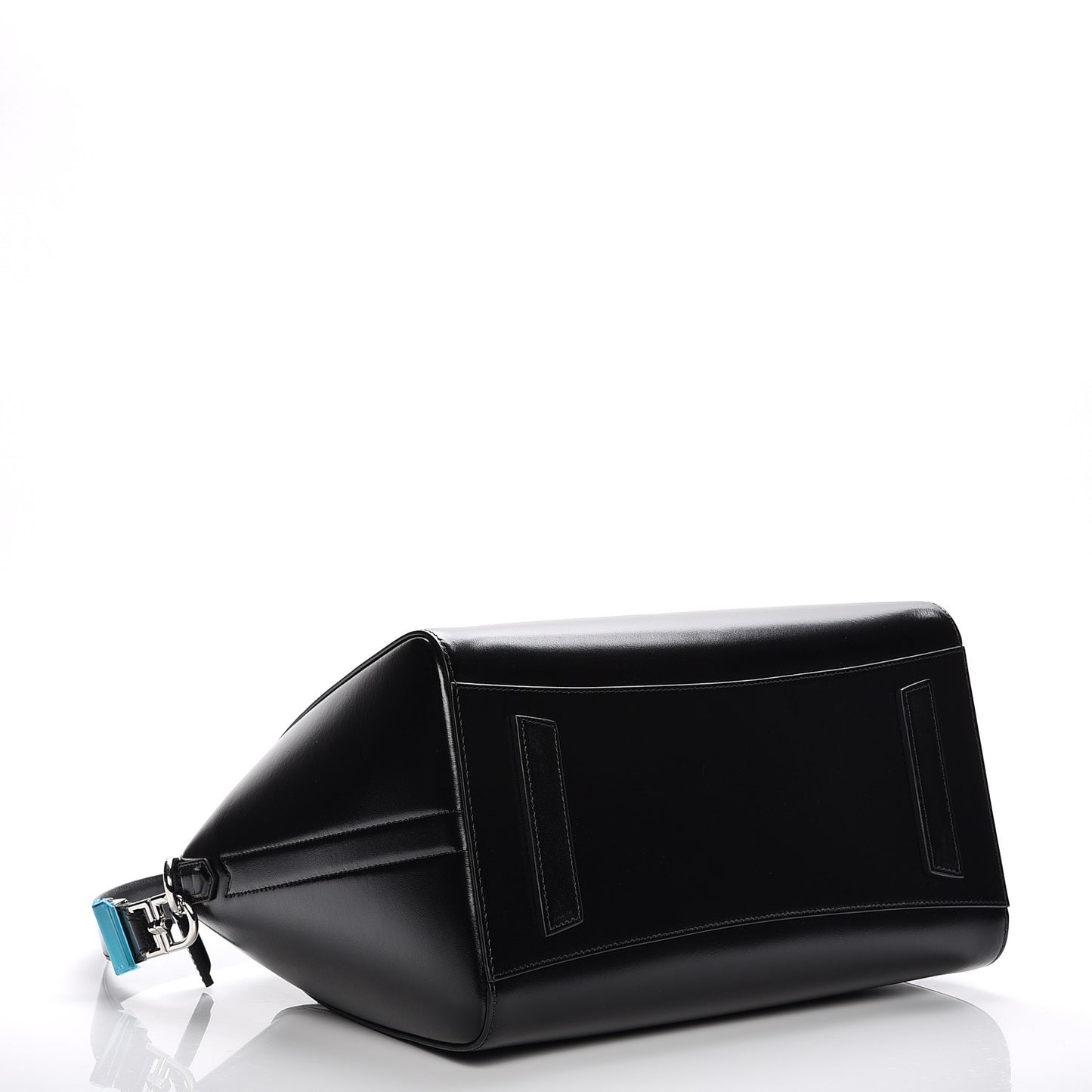 Shiny Lord Calfskin Medium Antigona Black