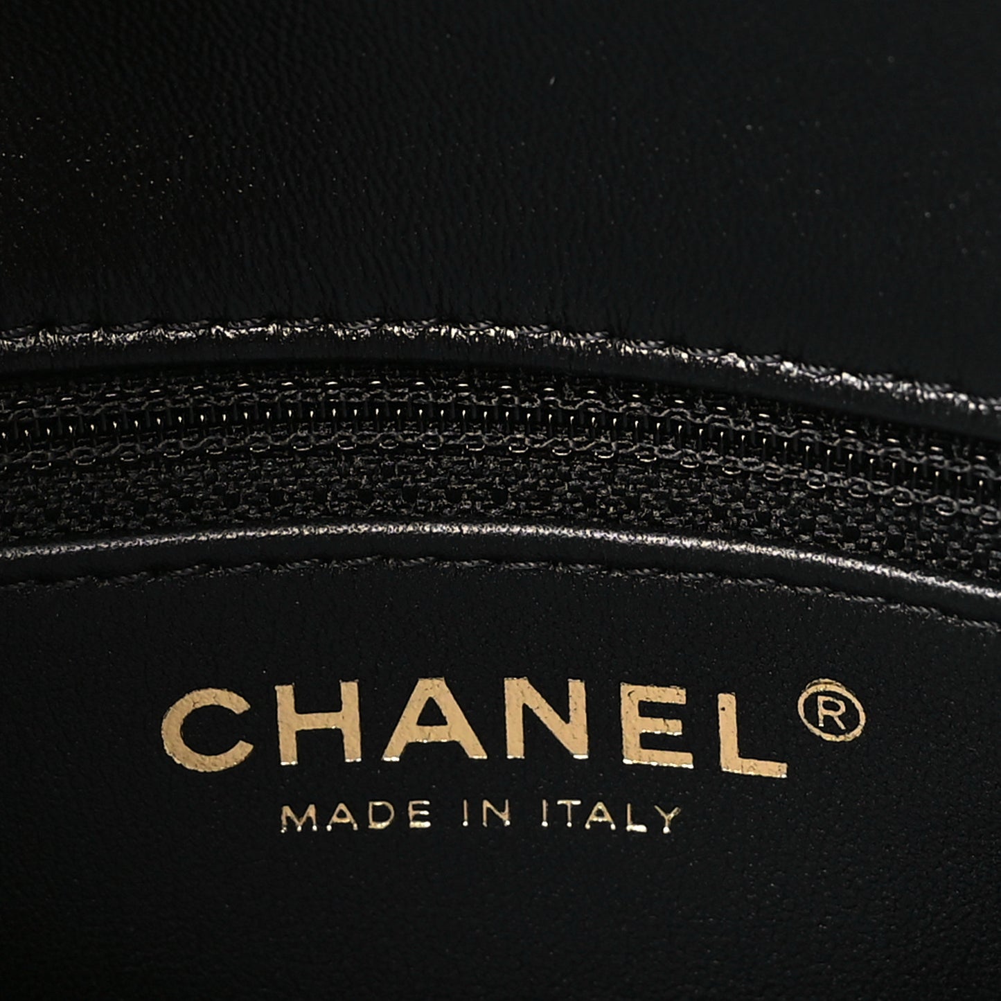 Shiny Lambskin Quilted Golden Links Top Handle Flap Black