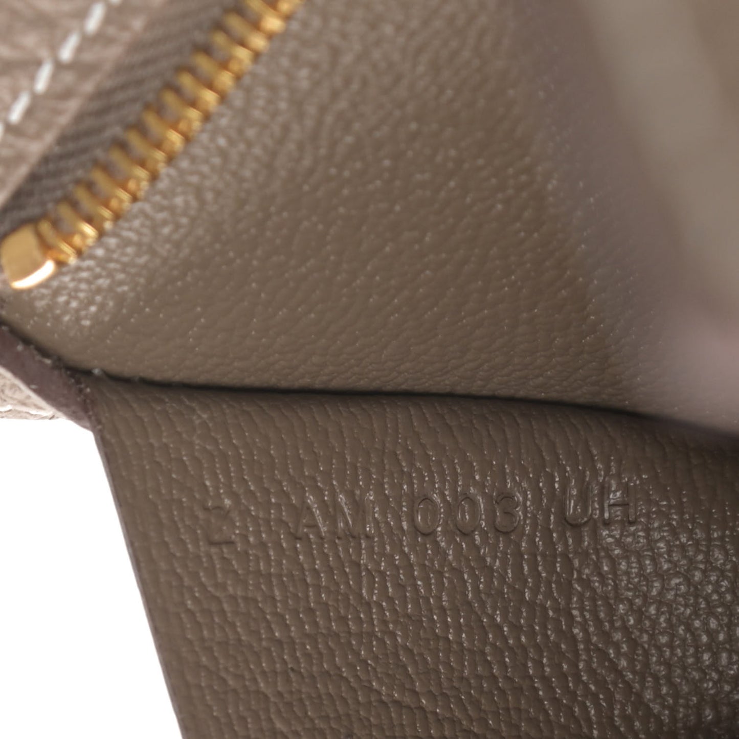 Togo Backpocket Pouch 30 Etoupe