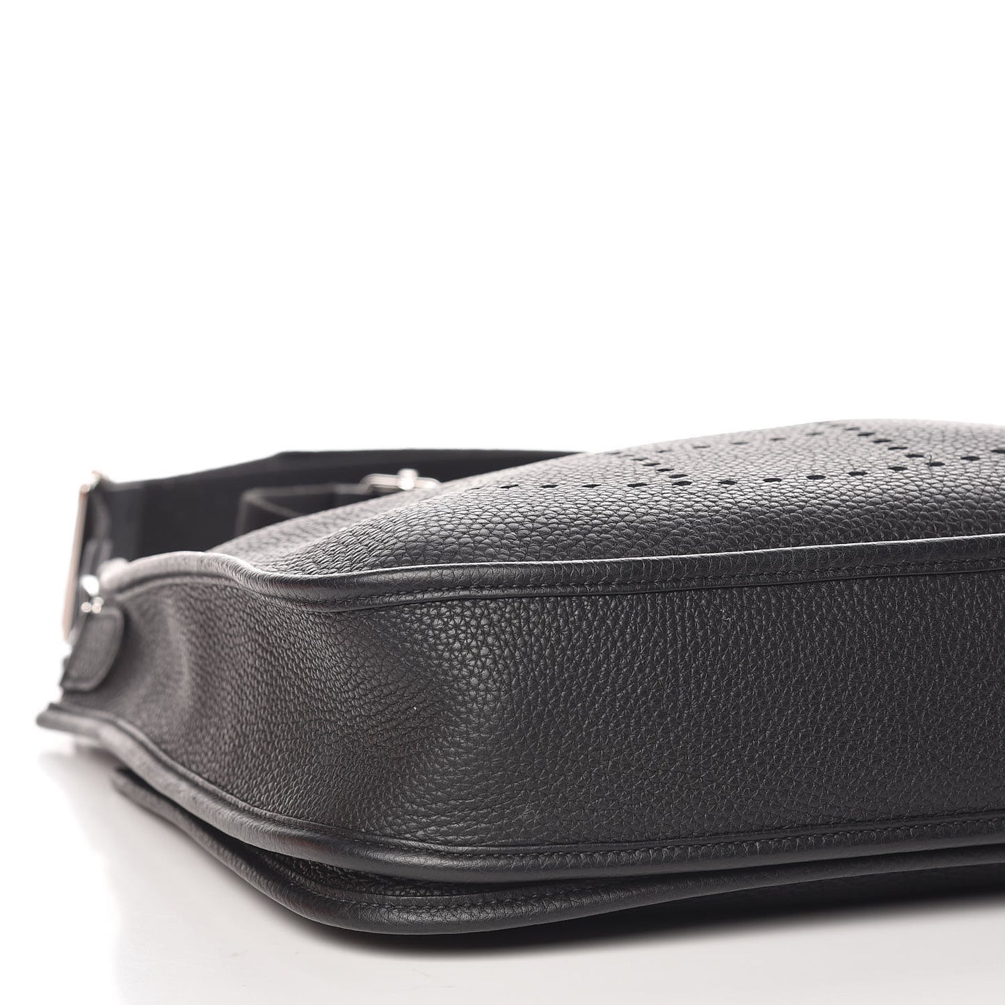 Taurillon Clemence Evelyne III PM Black