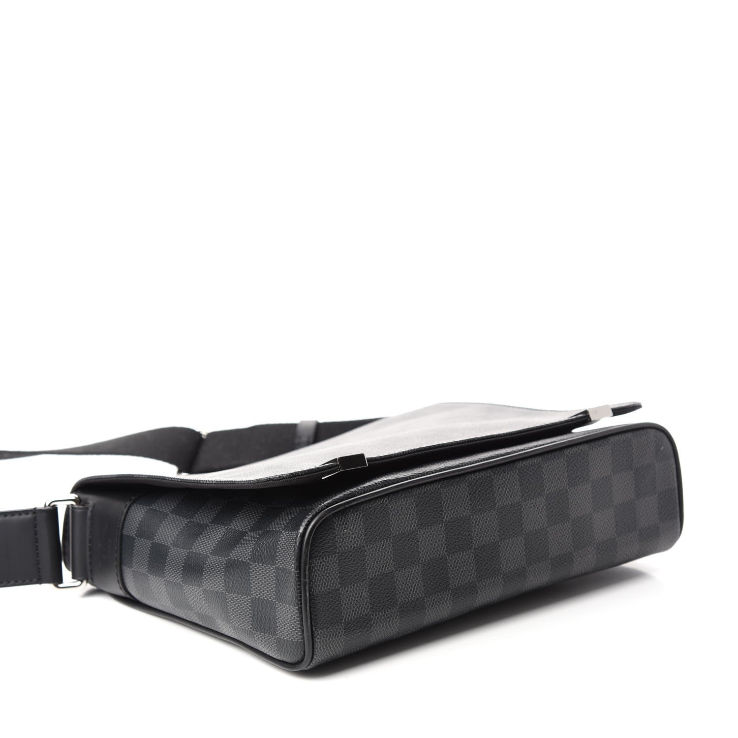 Louis Vuitton Damier Graphite District PM 4 of 10