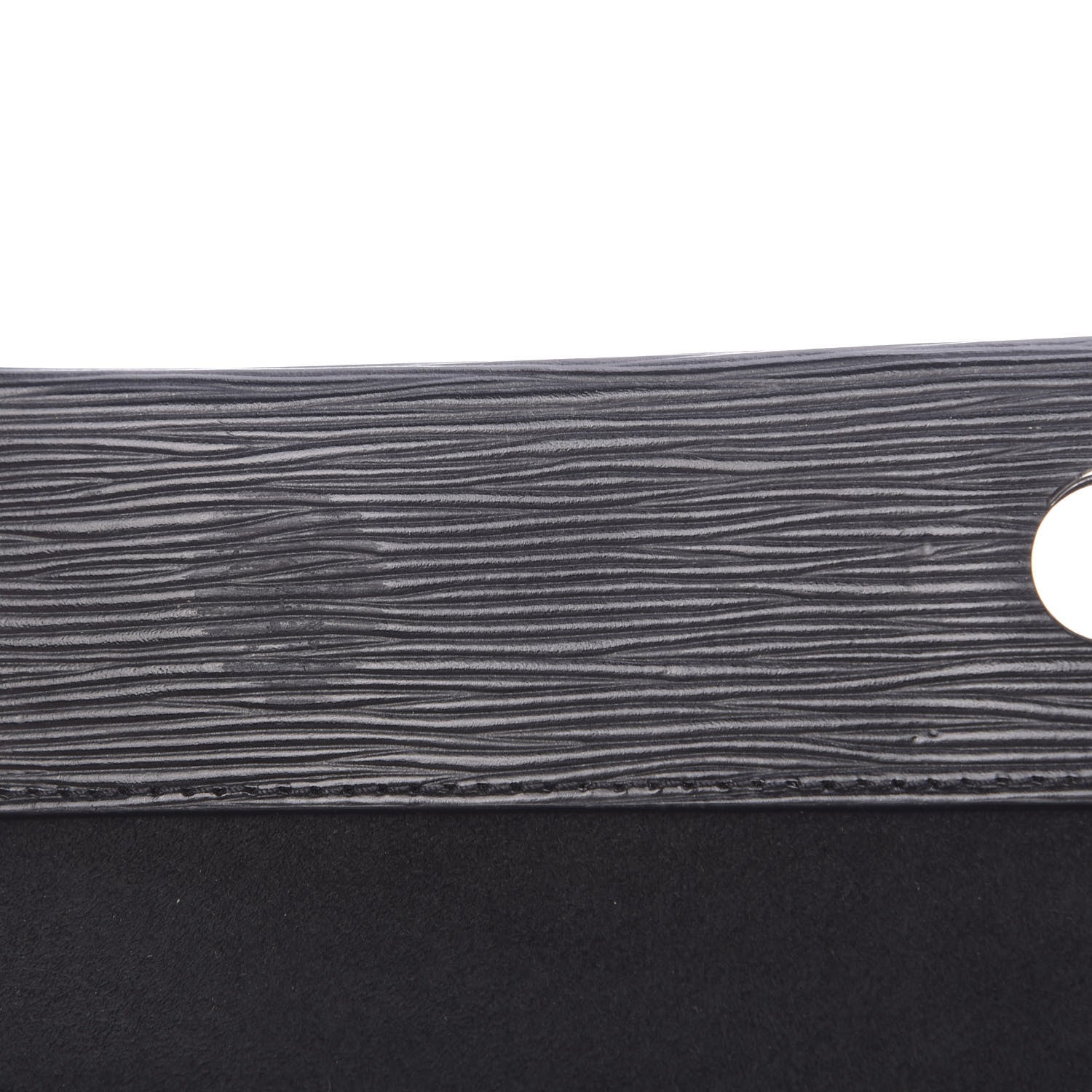 Louis Vuitton Epi Cluny MM Black 11 of 17
