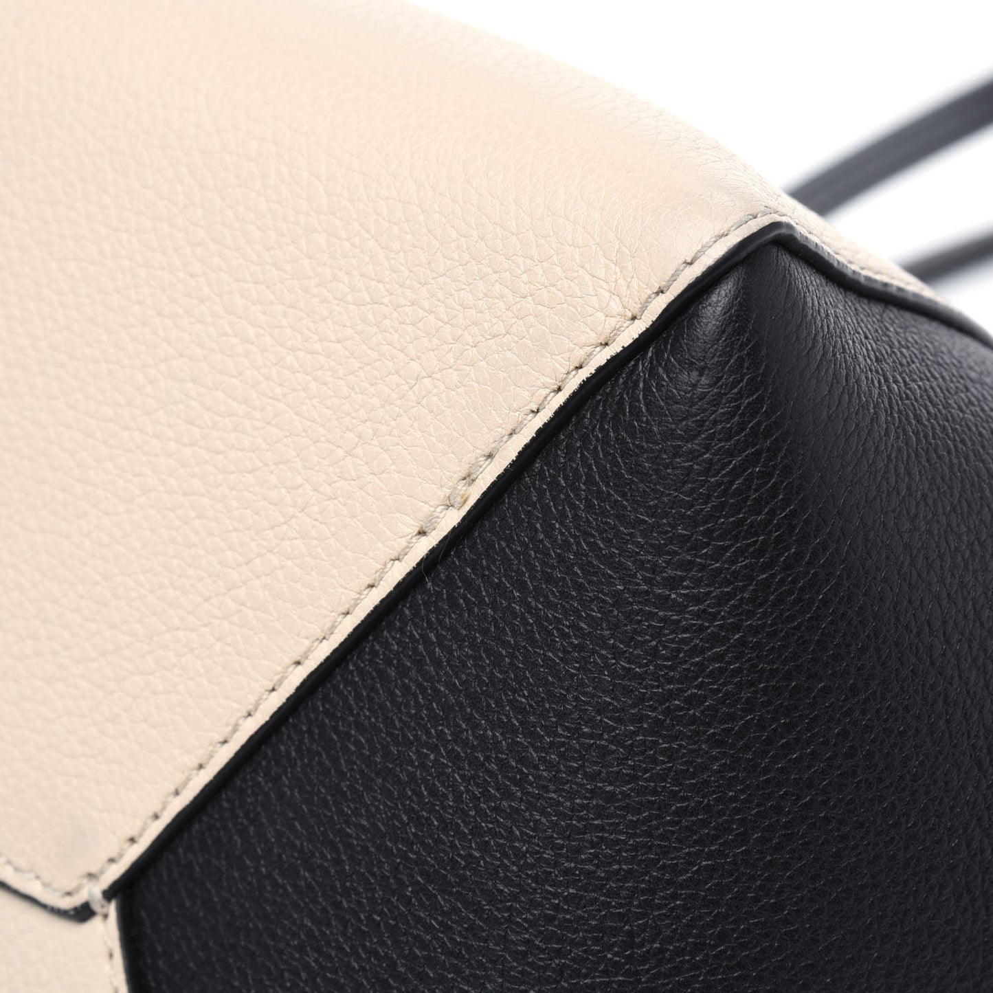 Calfskin Lockme Cabas Vanille Black