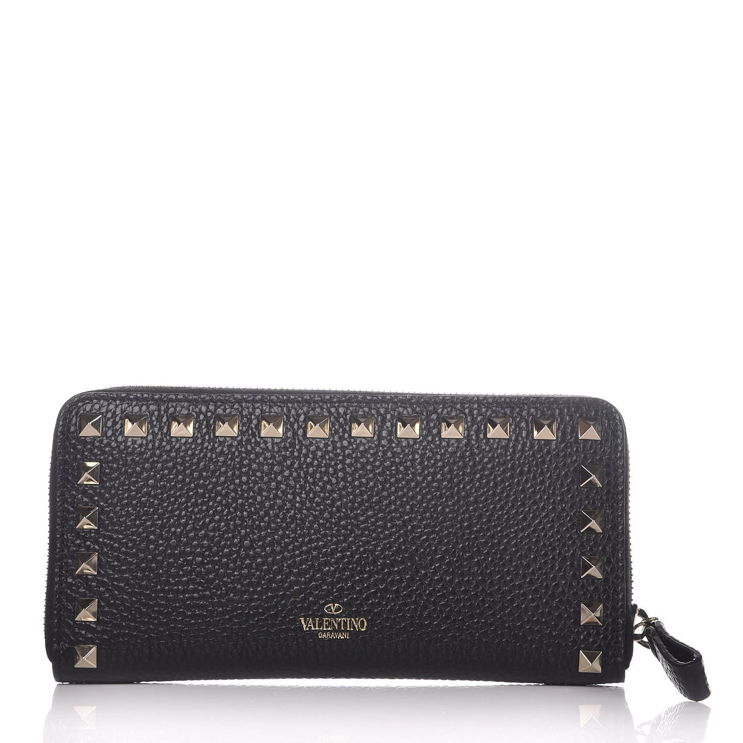 Pebbled Calfskin Rockstud Zip Around Wallet Black
