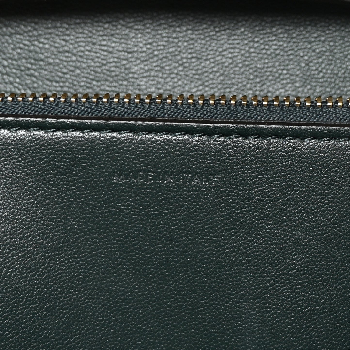 Box Calfskin Medium Classic Box Flap Bag Amazone