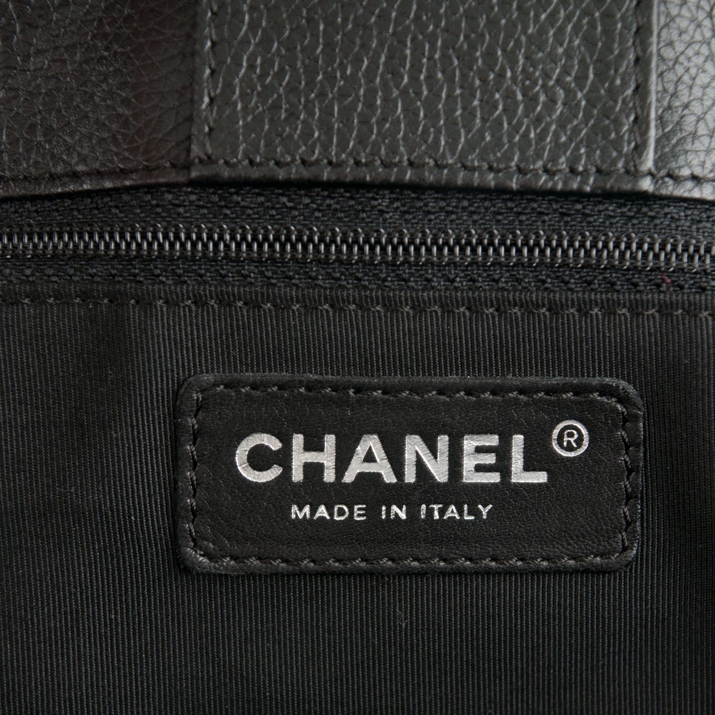 Calfskin Cerf Executive Shopper Tote Black