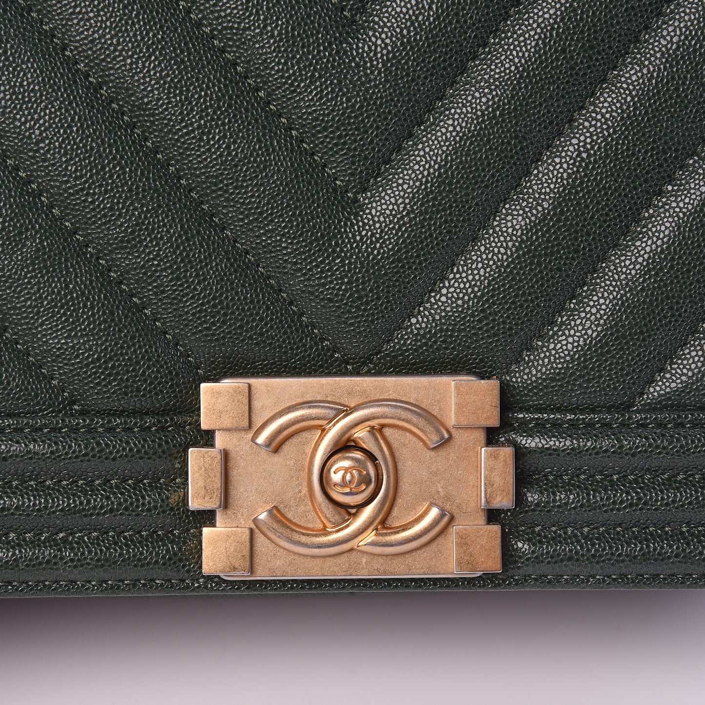 Caviar Chevron Quilted Medium Boy Flap Dark Green