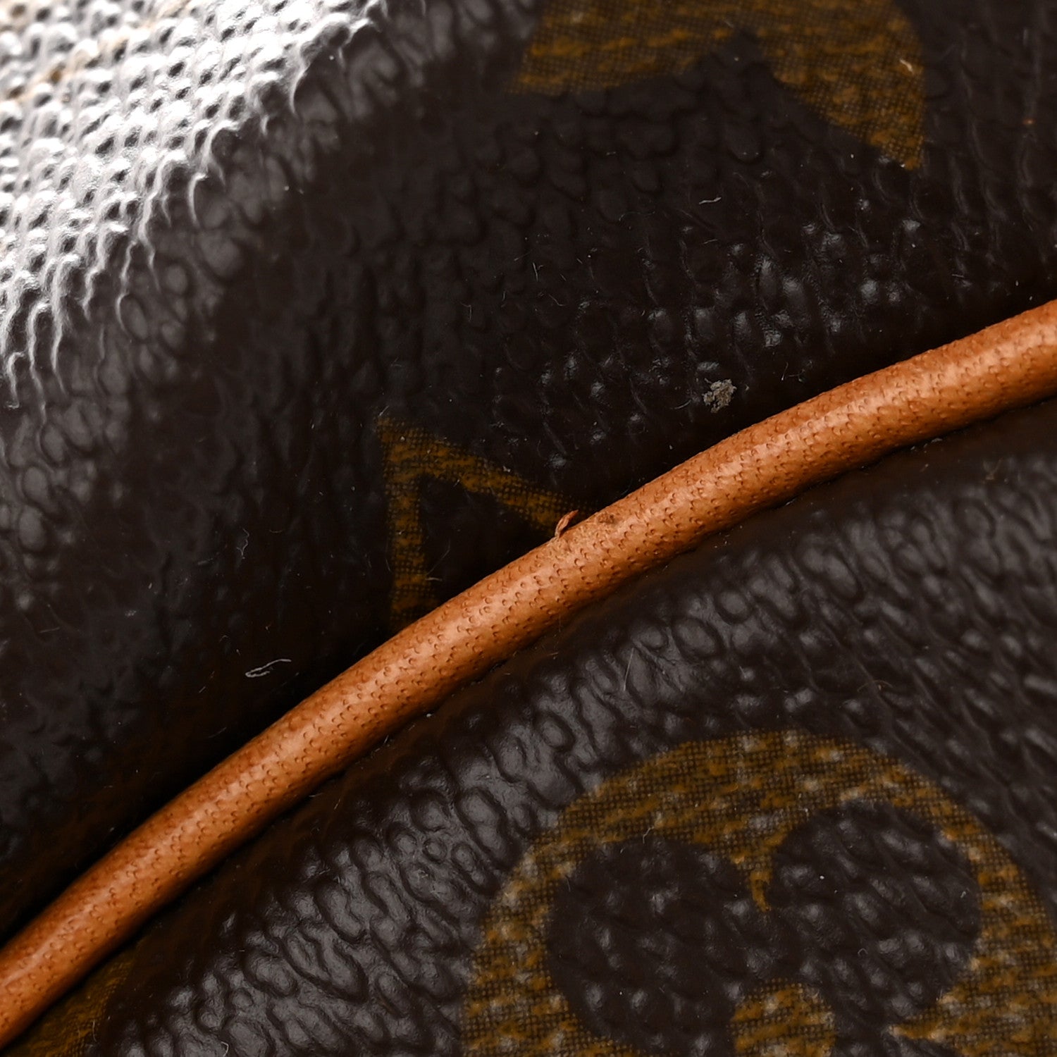 Louis Vuitton Monogram Keepall Bandouliere 45 16 of 30