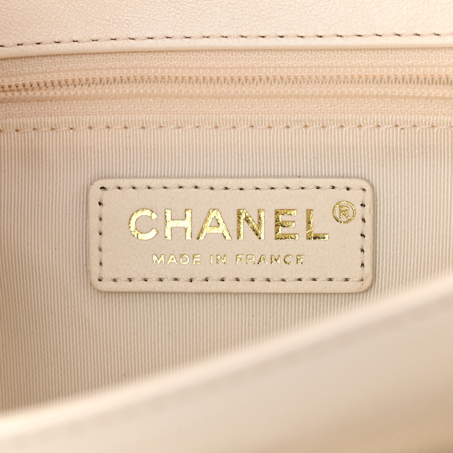 Chanel Calfskin Quilted Smart Pocket Crossbody Bag White 6 of 10