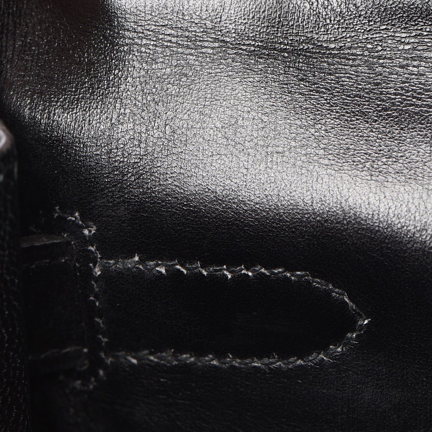 Box Kelly Retourne 32 Black