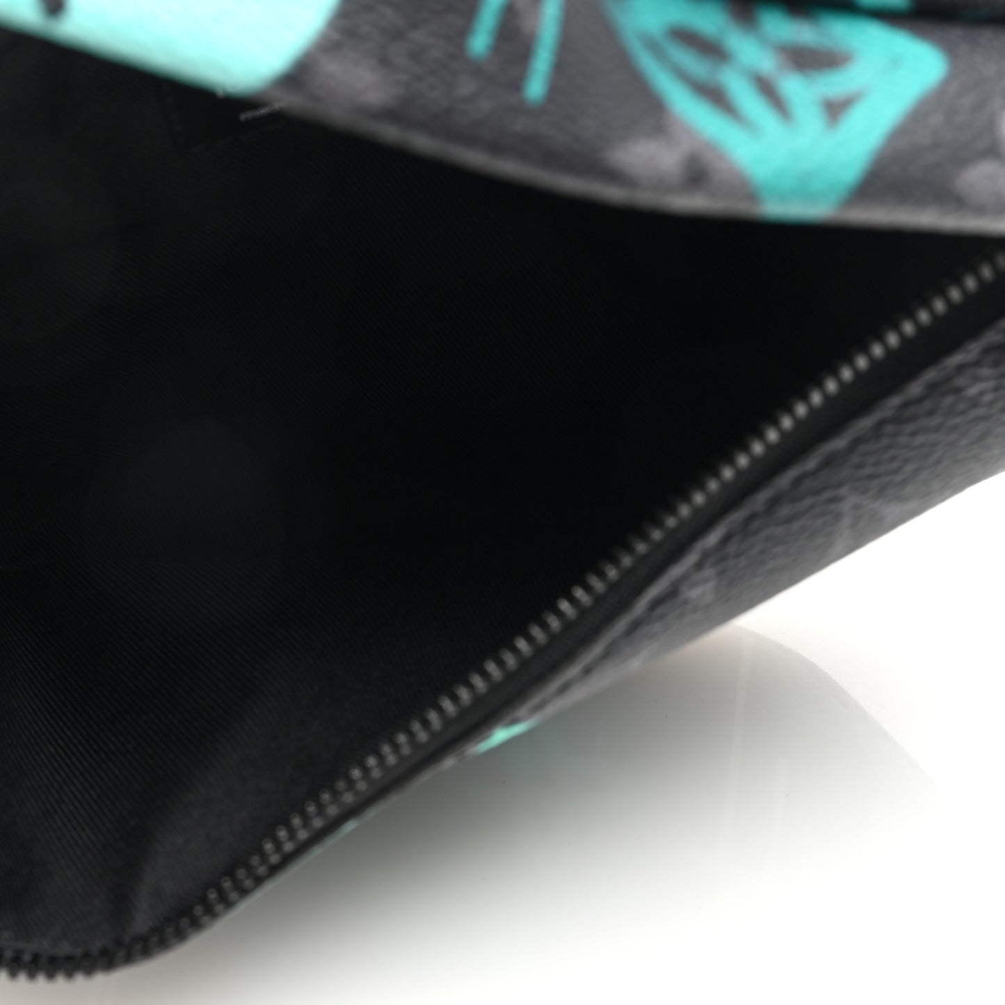 Monogram Eclipse LV Graffiti Discovery Bumbag Green Lights