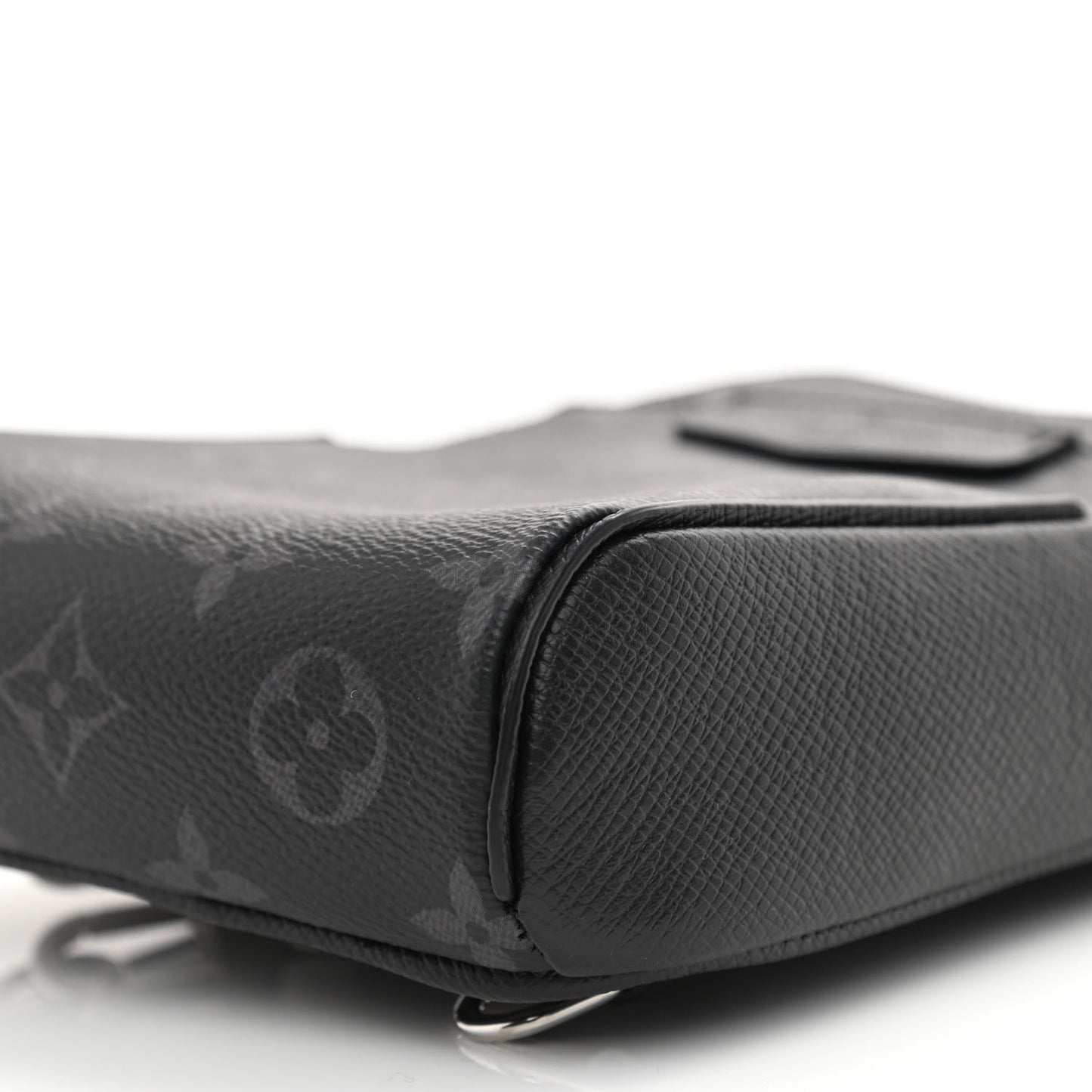 Taigarama Outdoor Slingbag Black