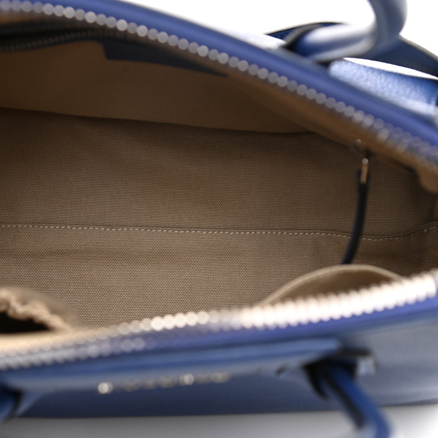 Givenchy Sugar Goatskin Small Antigona Bright Blue 4 of 22
