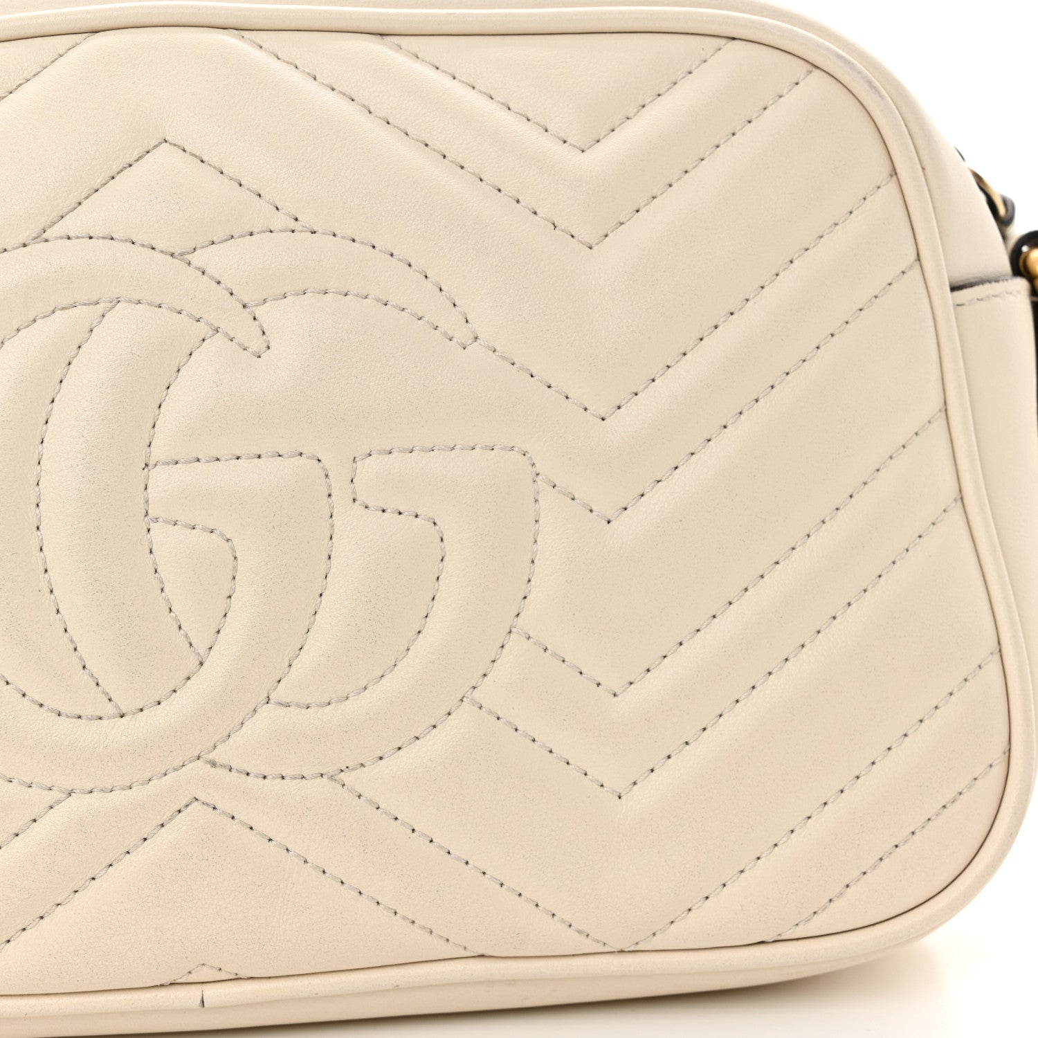 Gucci Calfskin Matelasse Small GG Marmont Chain Shoulder Bag White 14 of 15