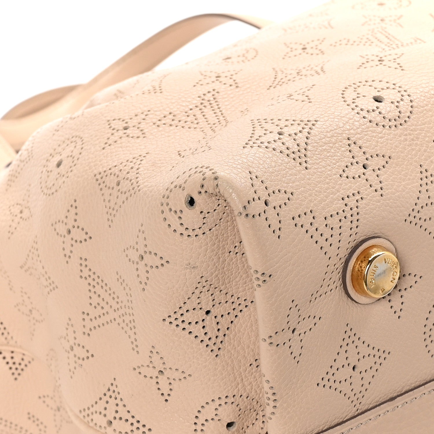 Louis Vuitton Mahina Cirrus PM Coquille 8 of 12