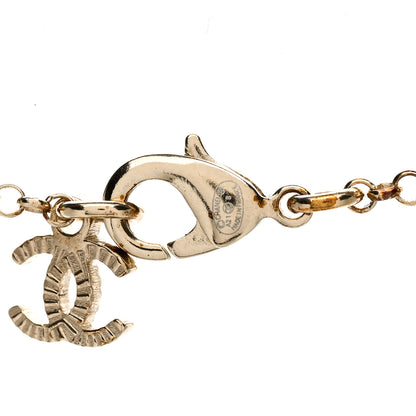 Chanel Resin Crystal CC Heart Necklace Pearly White Gold 3 of 4