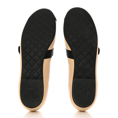 Chanel Lambskin Grosgrain Pearl Cap Toe Ballerina Flats 40 Beige Black 5 of 11