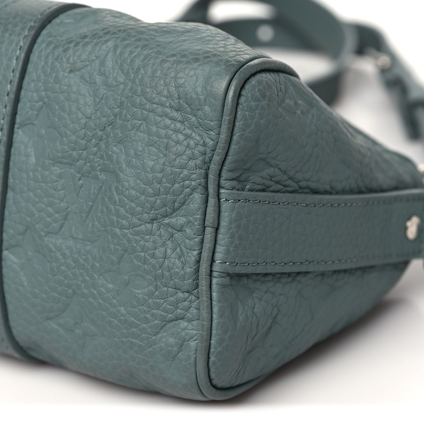 Monogram Taurillon Keepall Bandouliere 25 Misty Lake Green