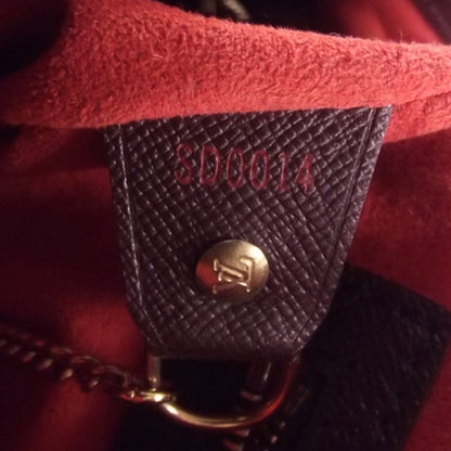 Louis Vuitton Damier Ebene Marais Bucket 23 9 of 12