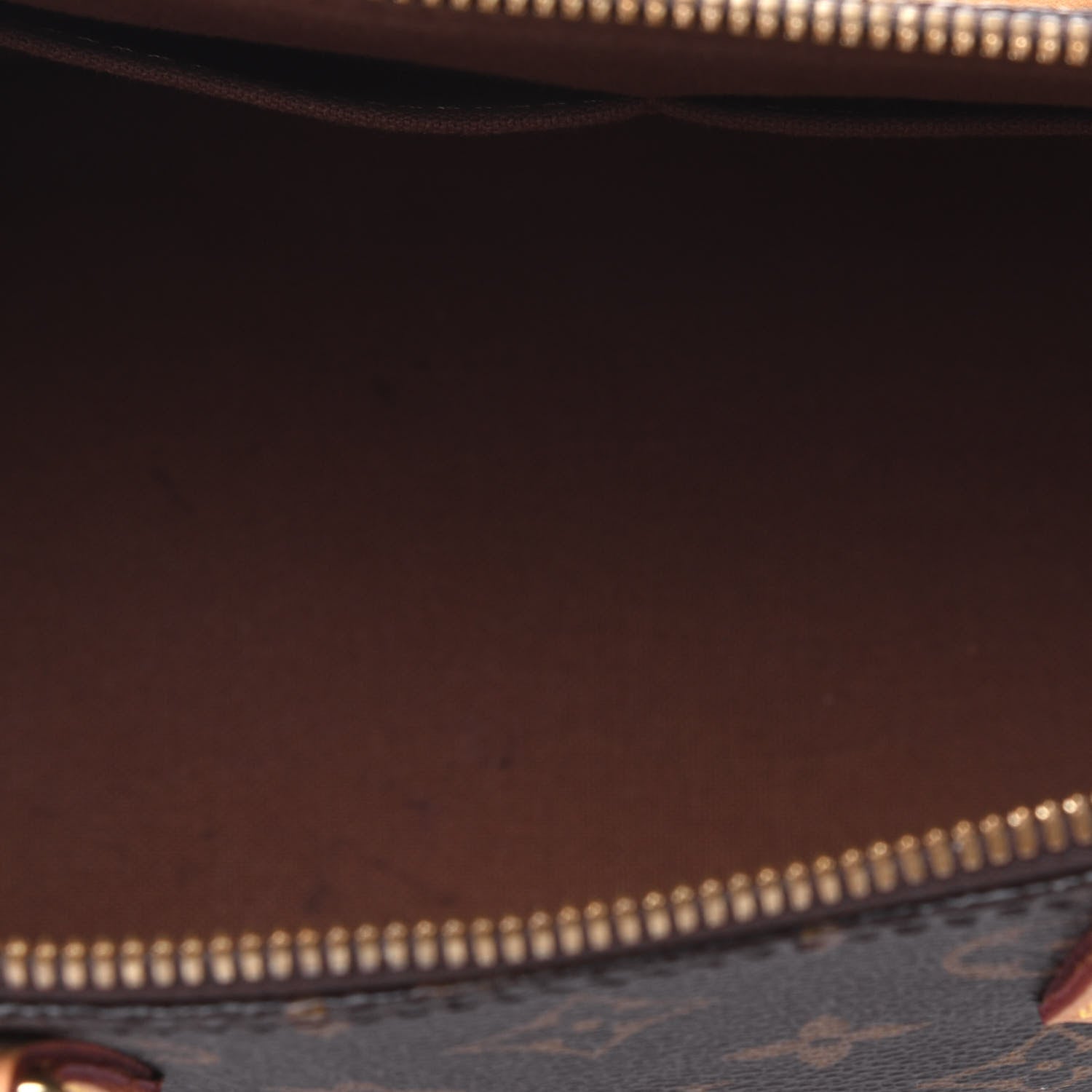 Louis Vuitton Monogram Alma PM 5 of 27
