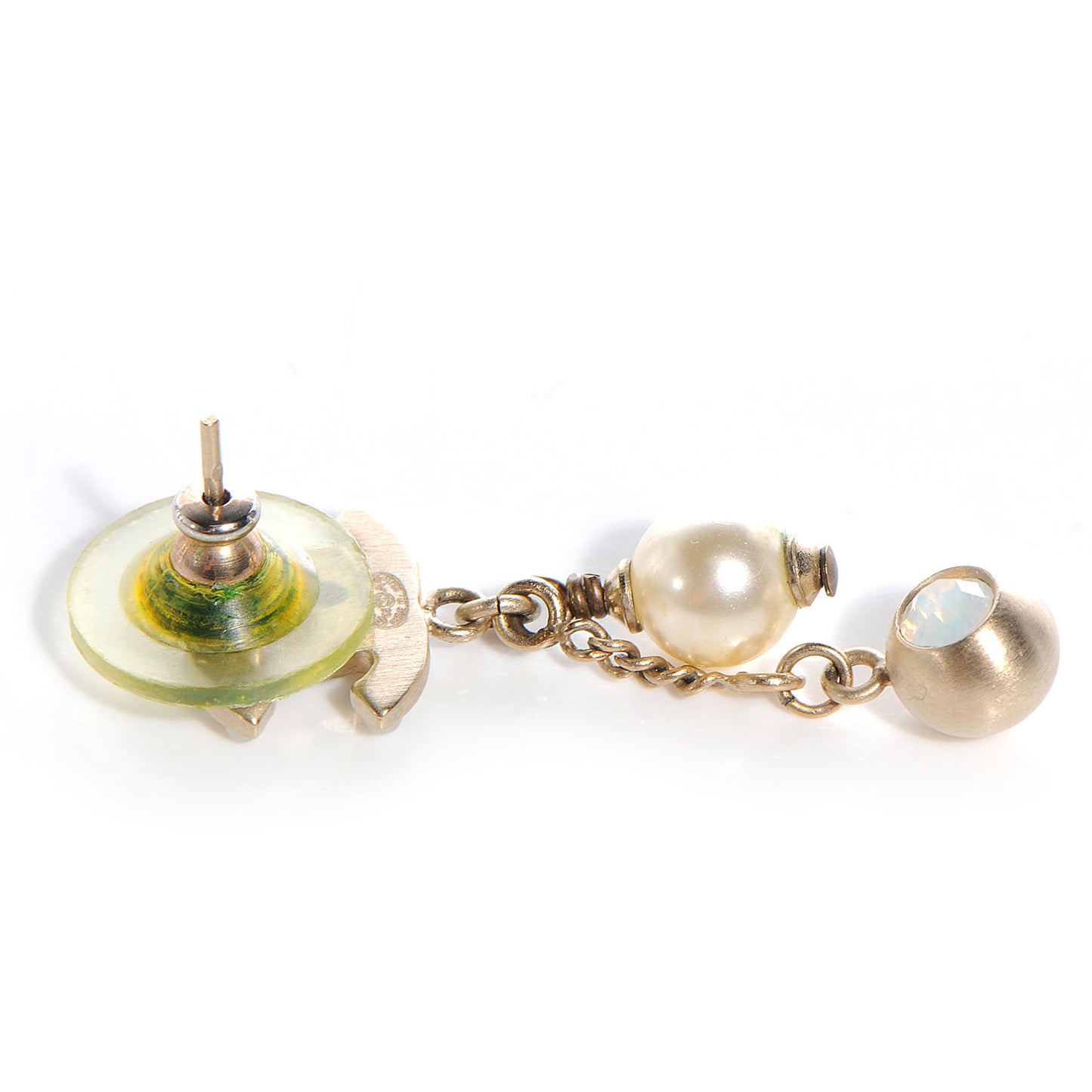 CC Pearl Tear Drop Clip On Earrings Gold
