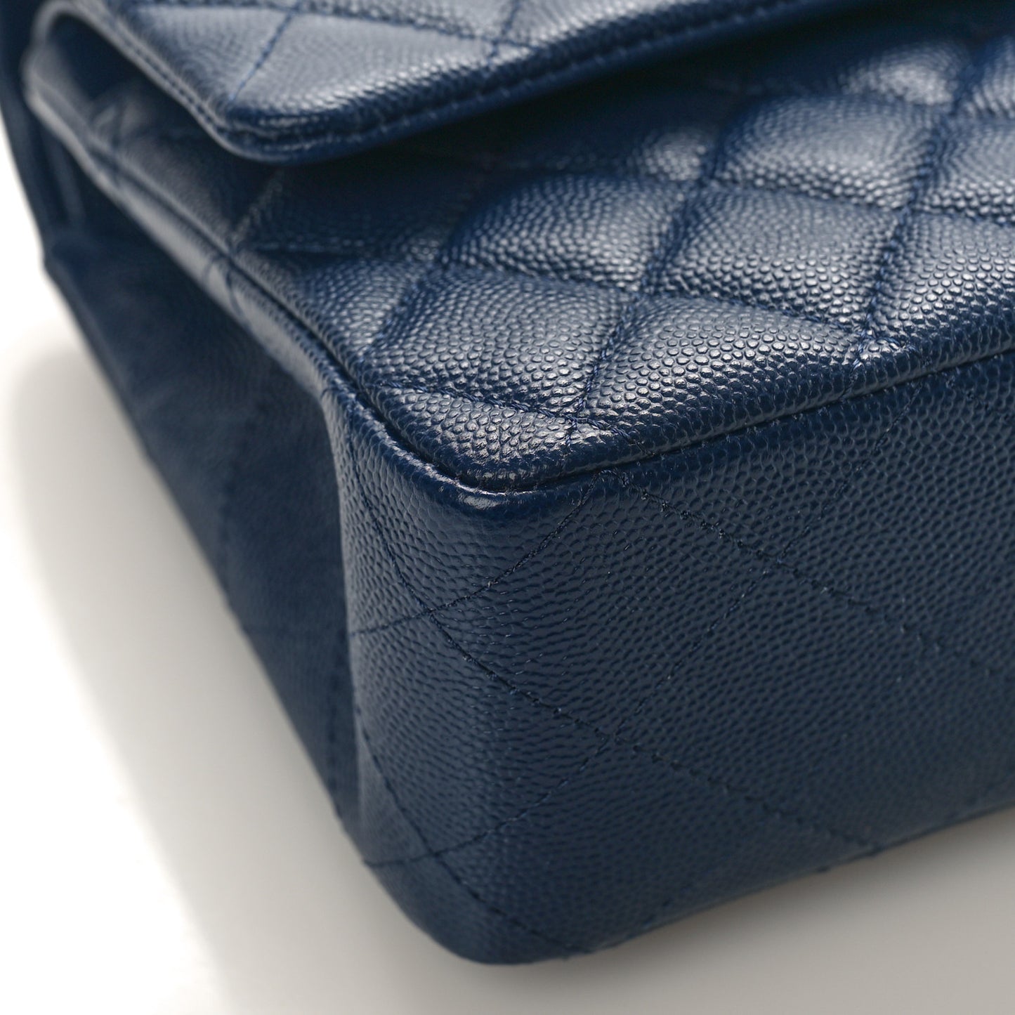 Caviar Quilted Medium Double Flap Navy
