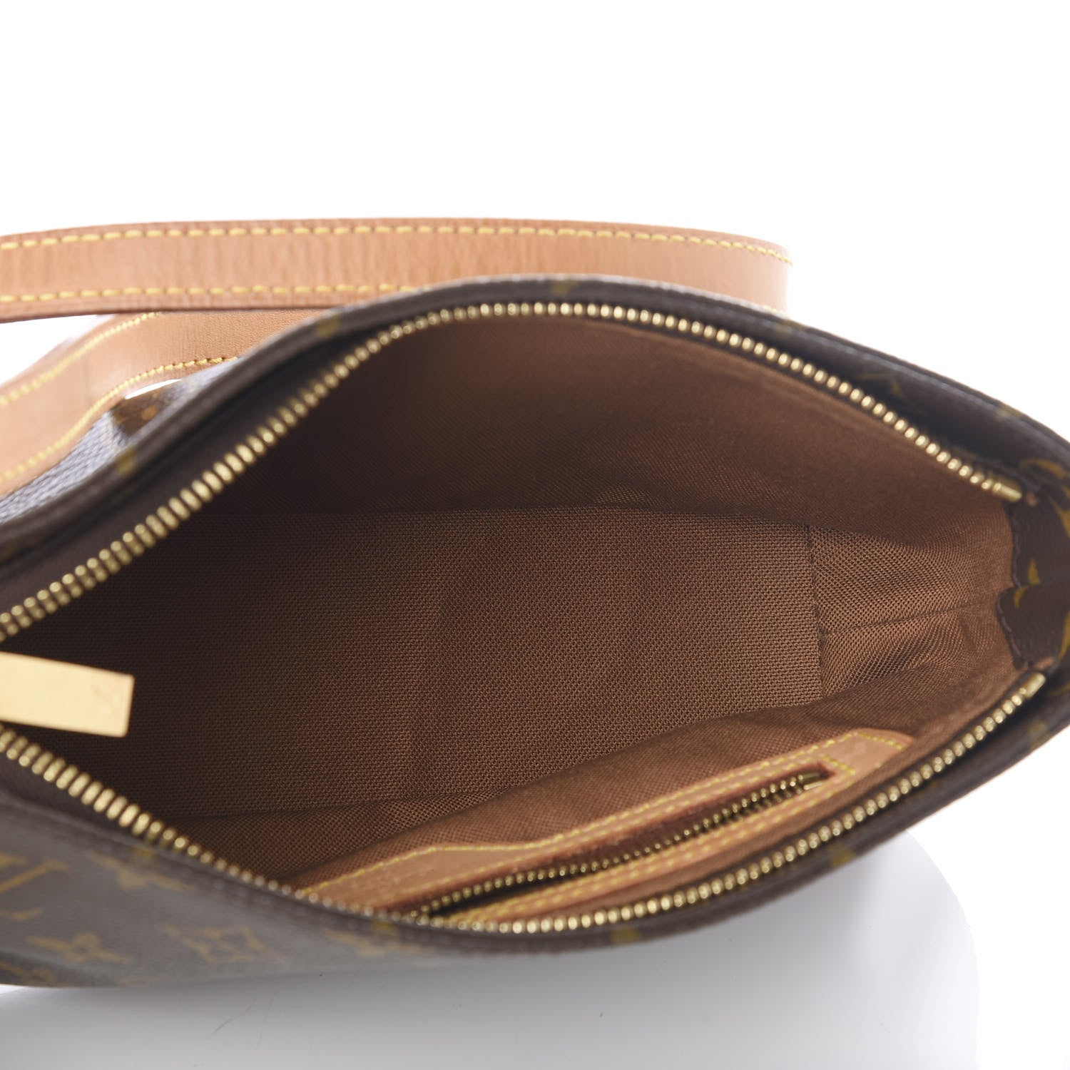 Louis Vuitton Monogram Trotteur 4 of 11