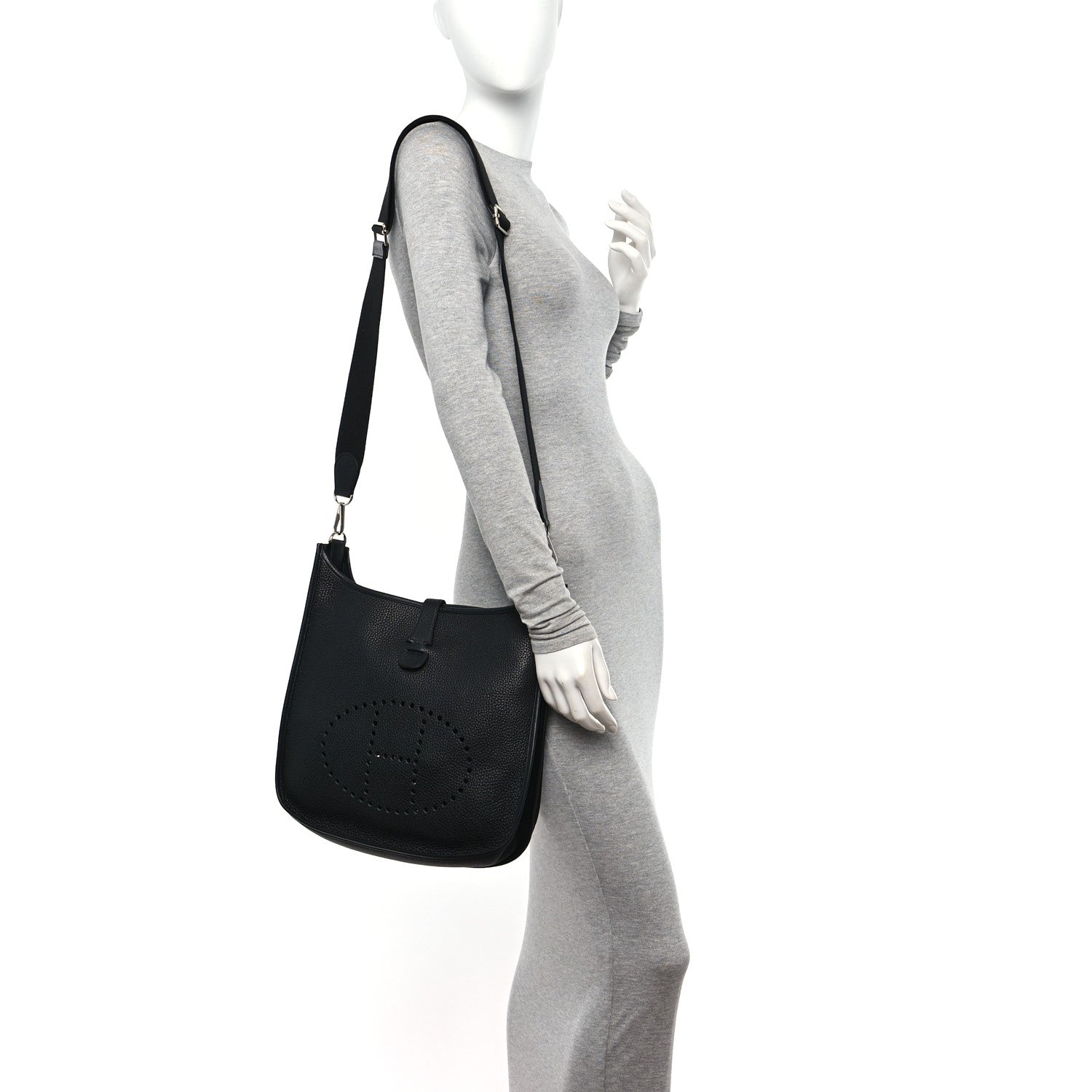 Hermes Taurillon Clemence Evelyne III GM Black 2 of 11