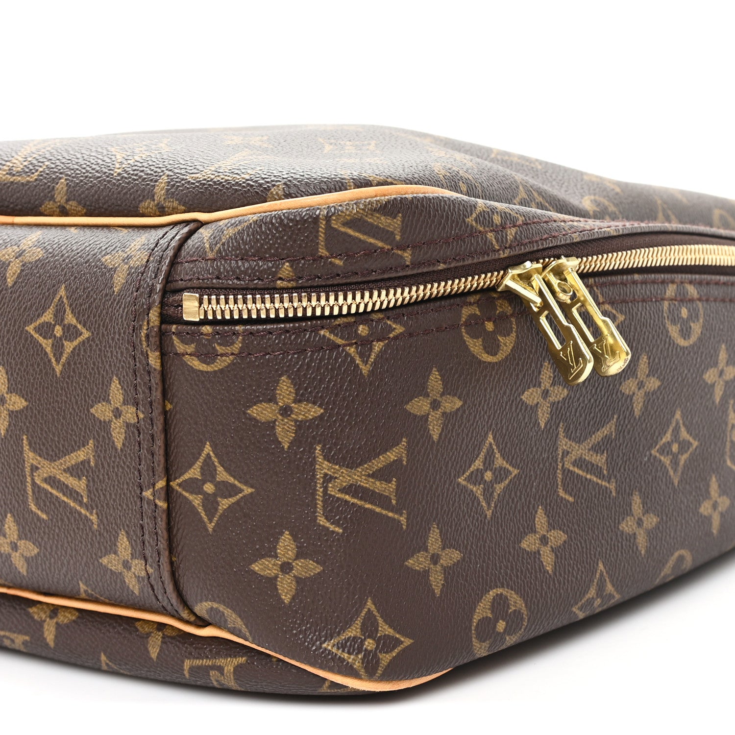 Louis Vuitton Monogram Excursion Shoe Bag 10 of 10