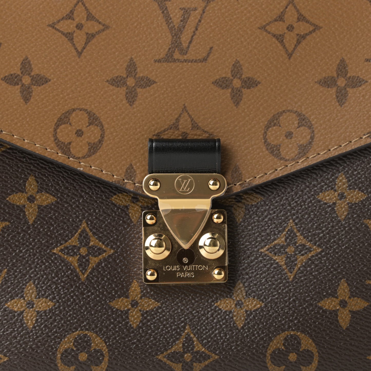 Reverse Monogram Pochette Metis