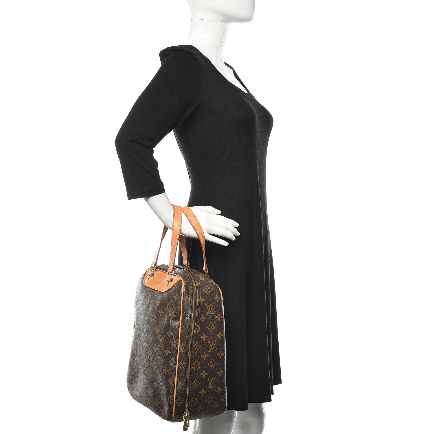 Louis Vuitton Monogram Excursion Shoe Bag 2 of 10