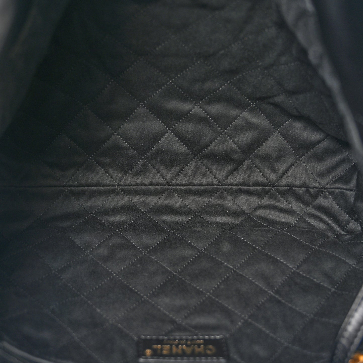 Shiny Calfskin Quilted Small Chanel 22 Black