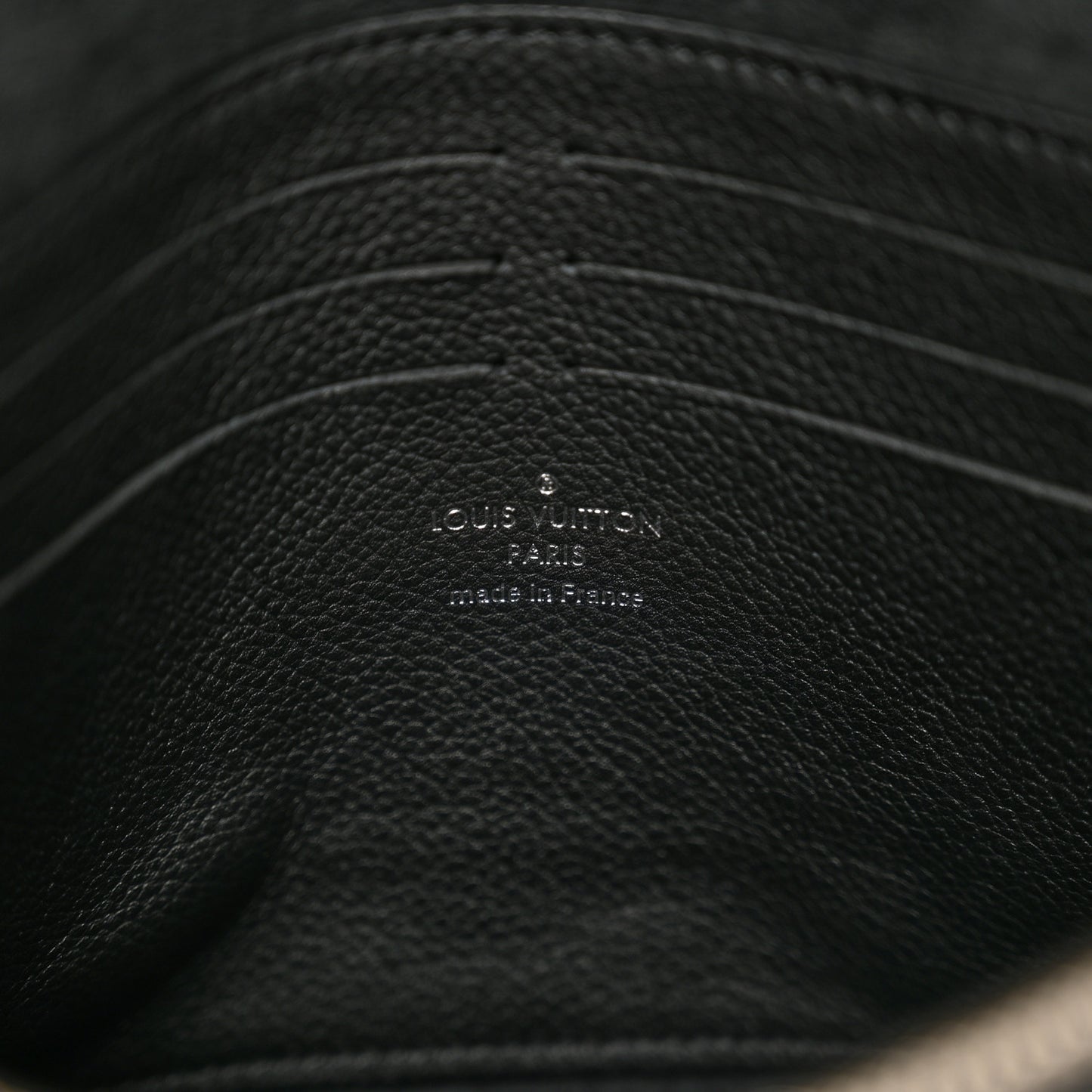 Soft Calfskin My Lockme Pochette Black