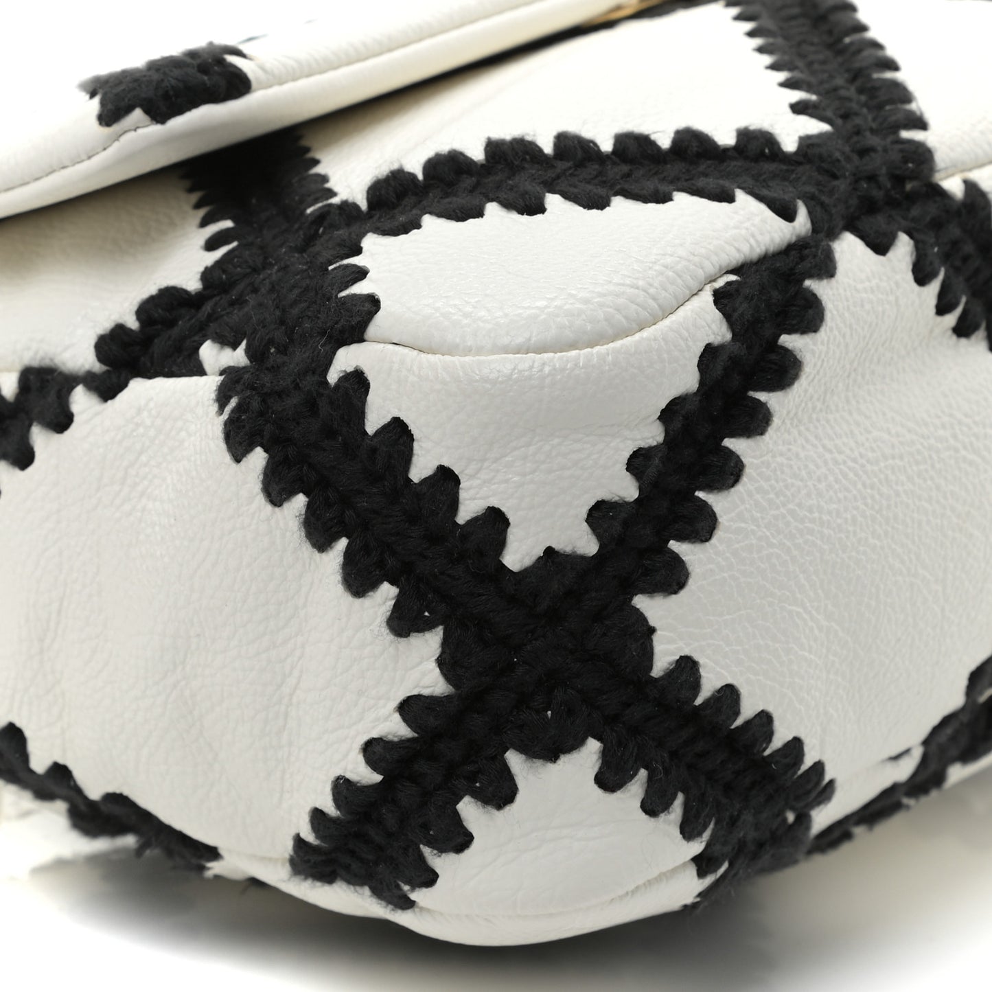 Calfskin Crochet Medium Chanel 19 Flap White Black
