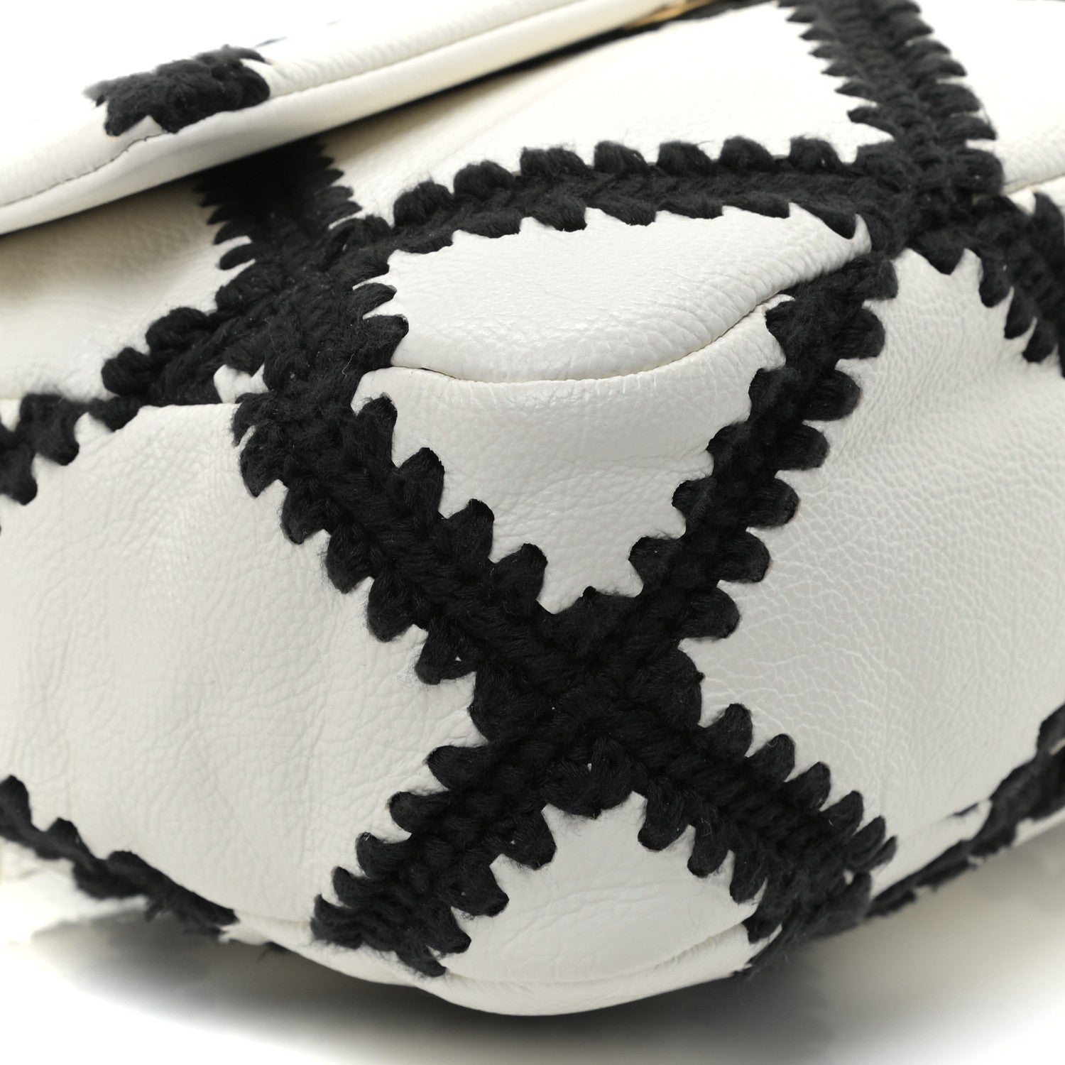 Chanel Calfskin Crochet Medium Chanel 19 Flap White Black 5 of 8